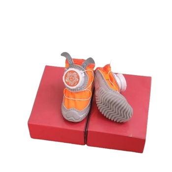 Dewangxing háziállat cipő – vízálló, forgó kialakítású, csúszásmentes kutyáknak, 4 darabos készlet, rajzfilmszerű dizájn