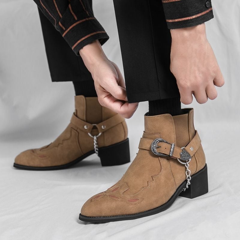 Ghete scurte pentru bărbați, talpă cu creștere a înălțimii, stil vestern cowboy, închidere cu cataramă, velur de bovine, talpă din cauciuc