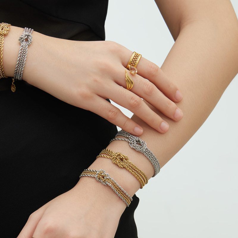 Rozsdamentes acélból készült csomós lánc karkötő elektroplatált felülettel, geometriai dizájn, női ékszer