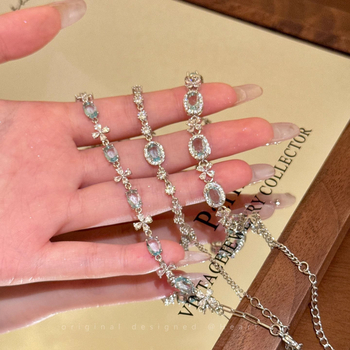 Virág motívumos karkötő – ötvözet, elektroplatázás, női stílus, kézhez való kiegészítő