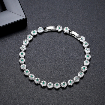 Női karkötő virágmotívummal, mikrobeült cirkóniákkal, teniszlánccal, dupla csattal