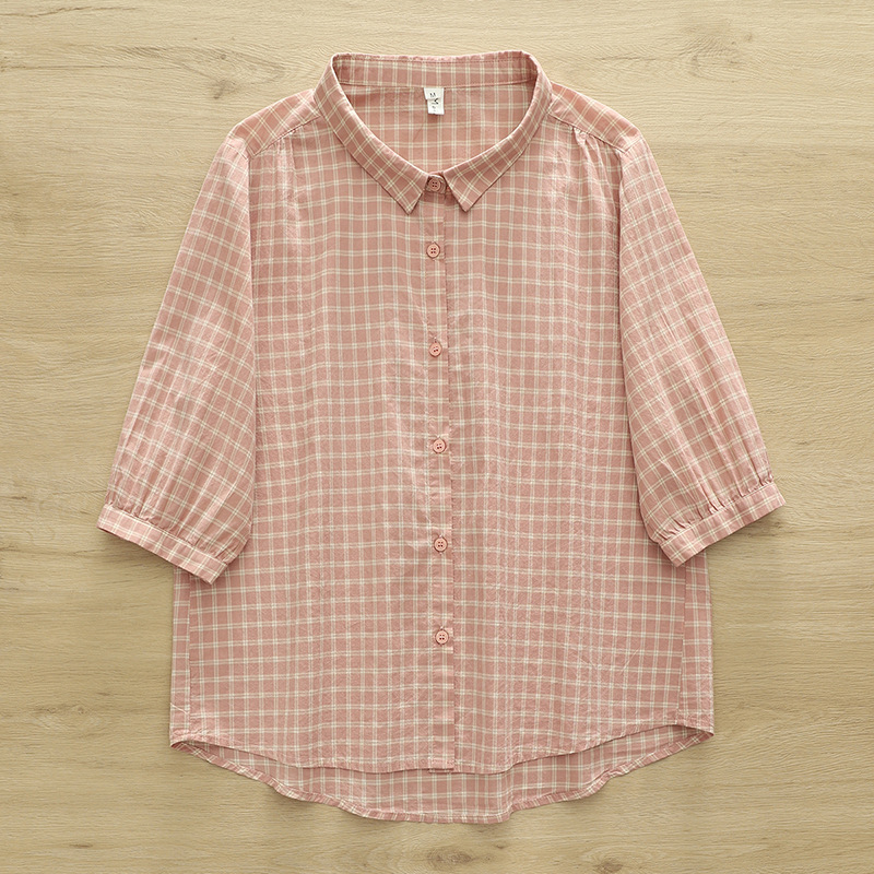 100% pamut kockás ing közép hosszú ujjúval, hegyes gallér, egy sor gombbal, normál hosszú