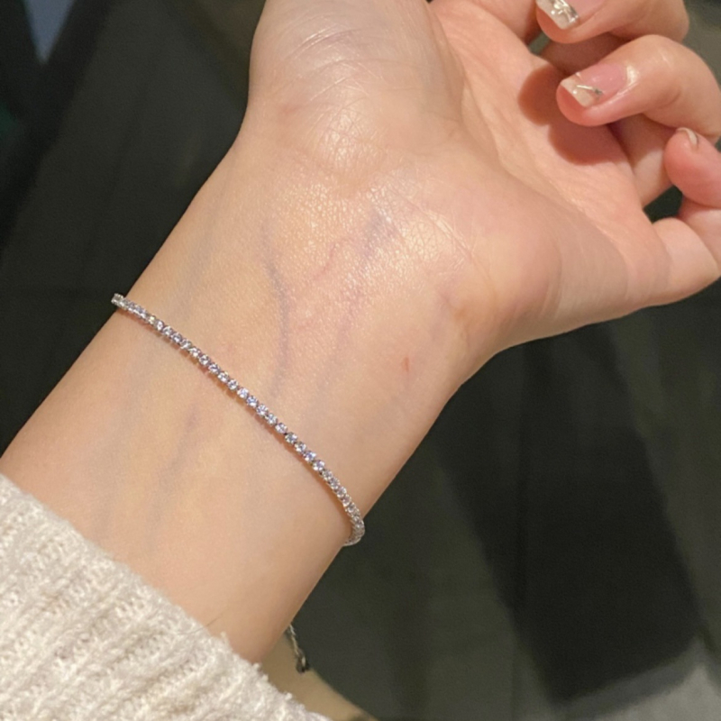 Titániumacél karkötő cirkóniákkal, elektroplattált, női eredeti dizájn