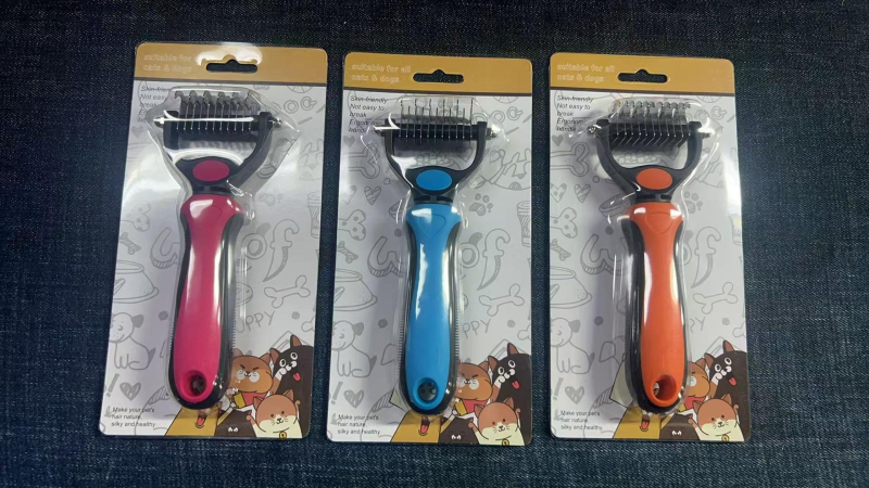 Moon inscription Kisállat szőrhullásmentesítő fésű — rozsdamentes acél, görbült fogak, nagytestű kutyák számára