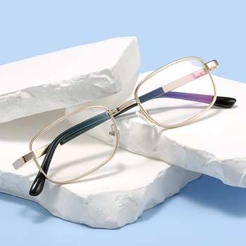 Olvasószemüveg fém teljes kerettel, gyanta lencsék bevonattal, anti-radiáció, UV védelem, aszférikus lencsék, ovalis keret, uniszex