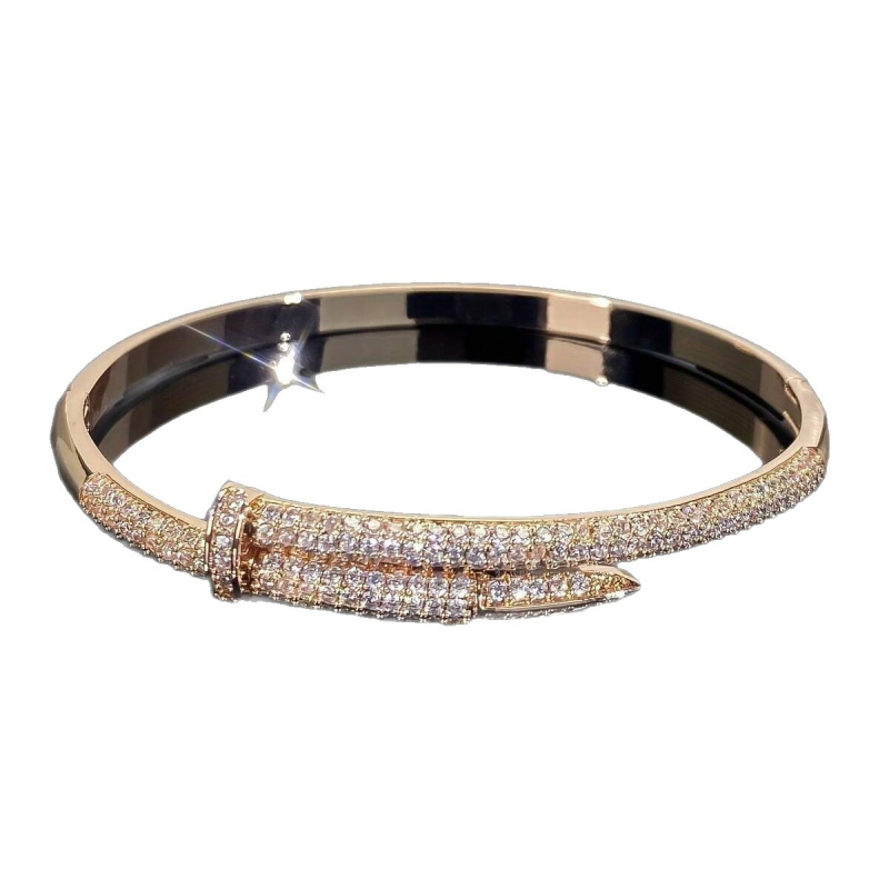 Női geometriás réz karkötő valódi aranyozással – könnyed luxus stílus, utazási emlék.