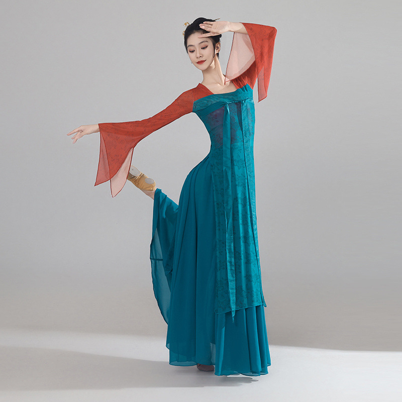 Costum clasic de dans chinezesc, stil Han-Tang, top până la piept cu panglici fluide, chiffon/poliester, poliester 90–95%