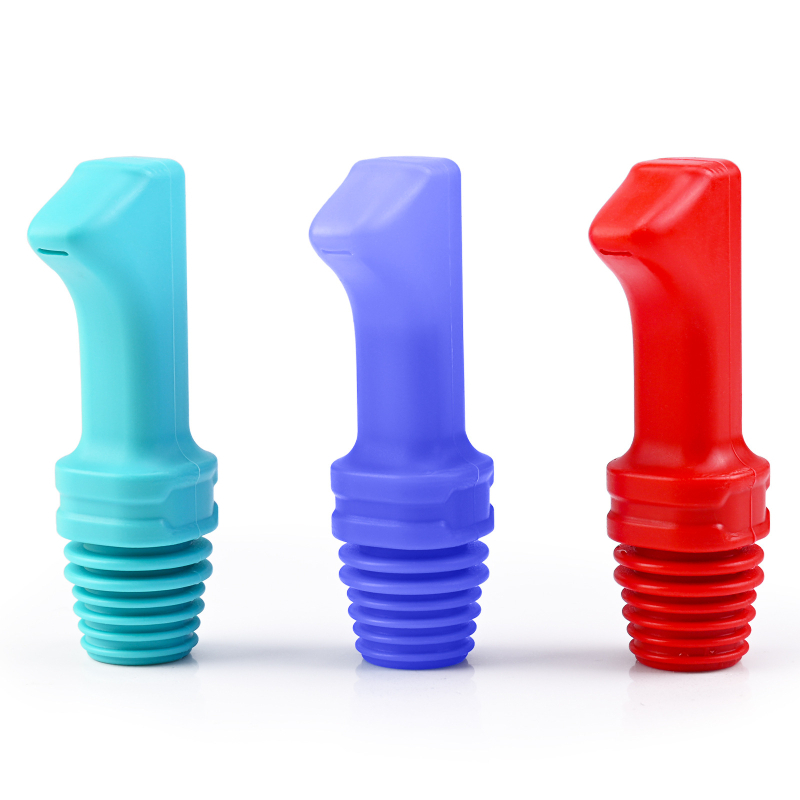 Hordozható női higiénés eszköz HaoEhhl — utazáshoz, kompakt szilikon tisztító készülék nyomásra működő vízkiáramlással, modern egyszerű stílus