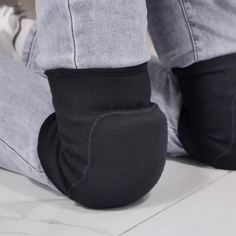 Tánc- és görkorcsolya térdvédő – ütődés elleni védelem, párnázás habszivaccal, poliészter, 70 g, alkalmas táncra, görkorcsolyázásra és fitneszre