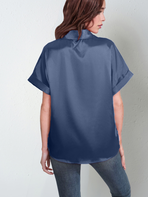 Szatén rövid ujjú ing laza szabású, galléros, gombos lezárás, 95% poliészter