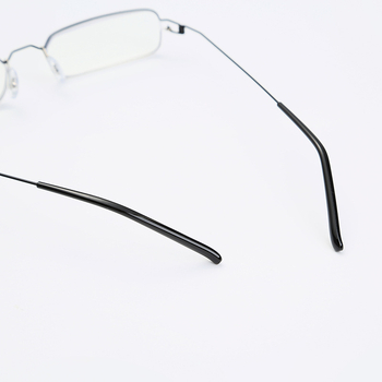 Uniszex olvasó szemüveg, ultrakönnyű, kékfény elleni védelem, fém félkeret, látás távoli és közelre