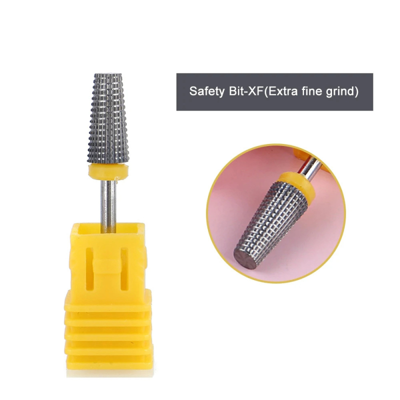 5-in-1 multiműködő körömerő fej kéz- és lábápoláshoz; anyagok: fém, titán acél, szénacél; nettó tömeg 8 g