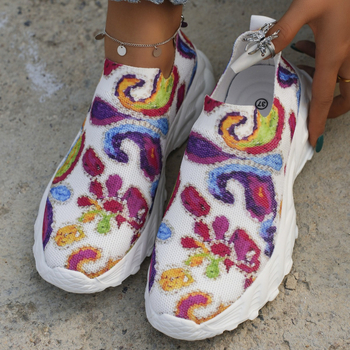 Дамски спортни обувки с мрежеста горна част, кръгъл нос, гумена подметка, PU стелка и цветово съчетание