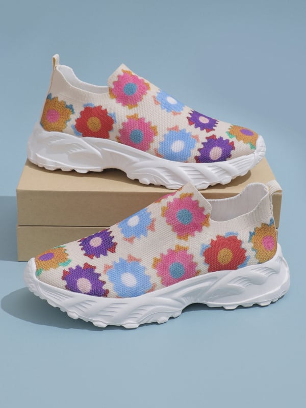 Дамски спортни обувки с мрежеста горна част, кръгъл нос, гумена подметка, PU стелка и цветово съчетание