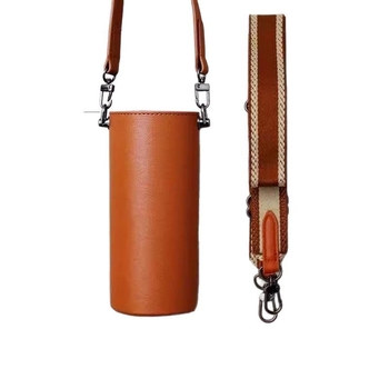 PU bőr pohárvédő crossbody pánttal, univerzális védőtok poharak/termoszok számára, egyszerű prémium dizájn, logónyomtatás elérhető
