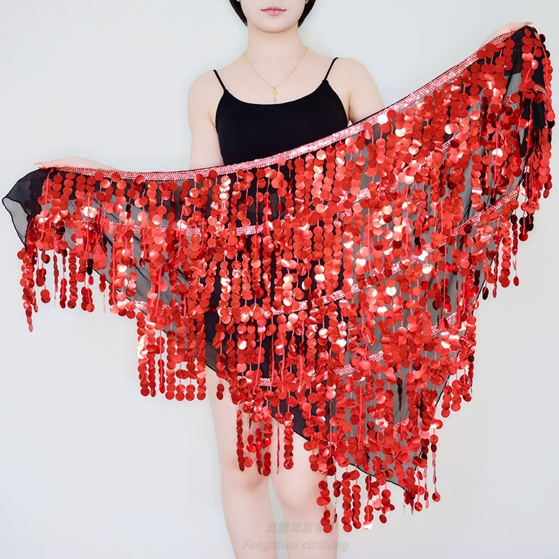 Belly dance előadásra szánt jelmez öt réteg bojtos derékszíjjal, csillogó szegecsekkel díszített szoknyával, chiffon anyag és hímzett részletek