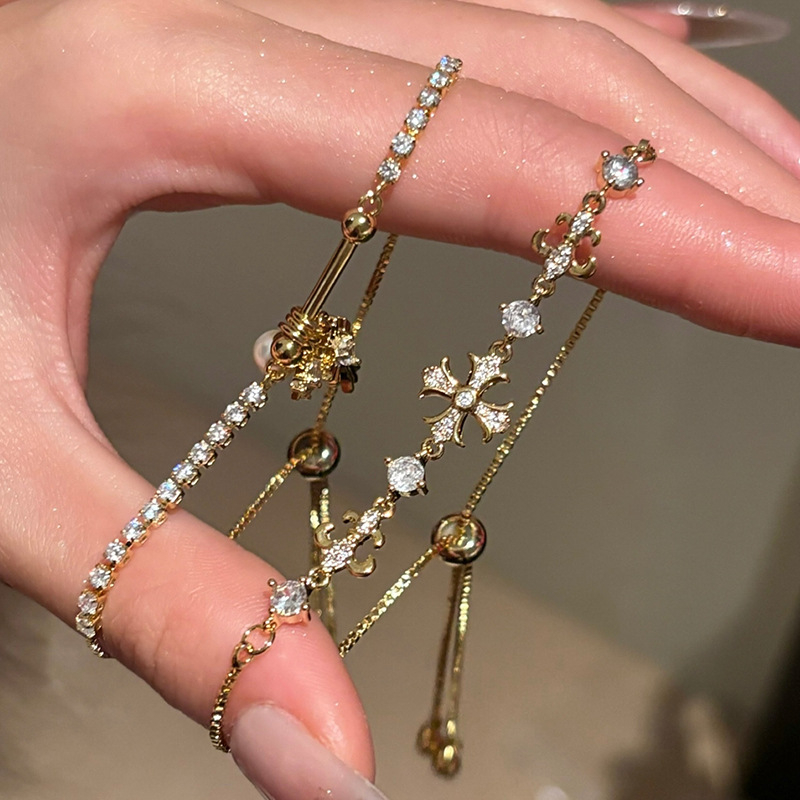 Állítható cirkónia hópehely kereszt gyöngy karkötő – geometrikus retro női ékszer