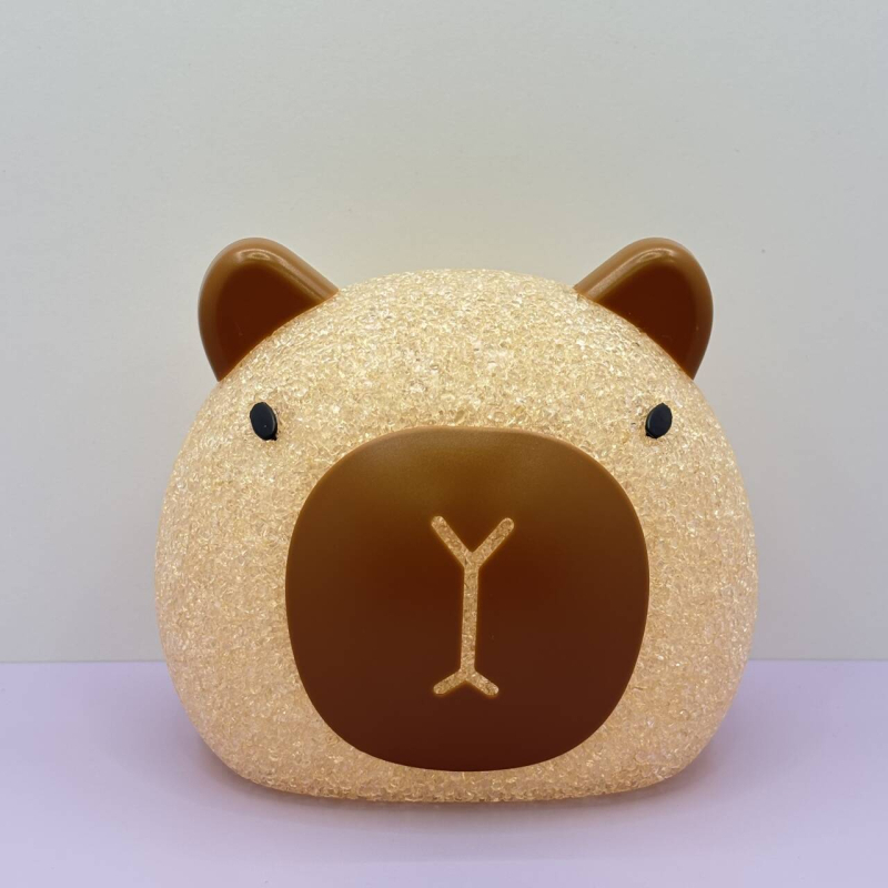 Настолна нощна лампа с 3D мультяшен дизайн на кукла, батерийно захранване, читателска лампа, креативна настолна лампа