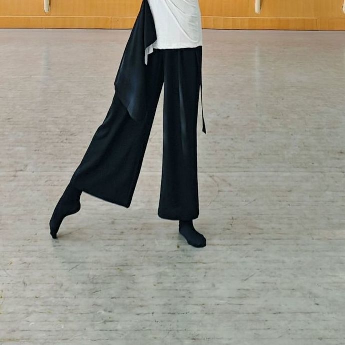 Uniszex táncruha Chenille anyagból len tartalommal népzenei táncra