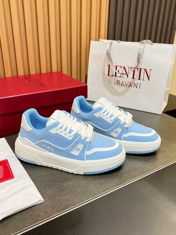 Uniszex bőr sneaker első réteg marhabőrből, habgumí talppal, fűző, kerek orr, textil belső talp