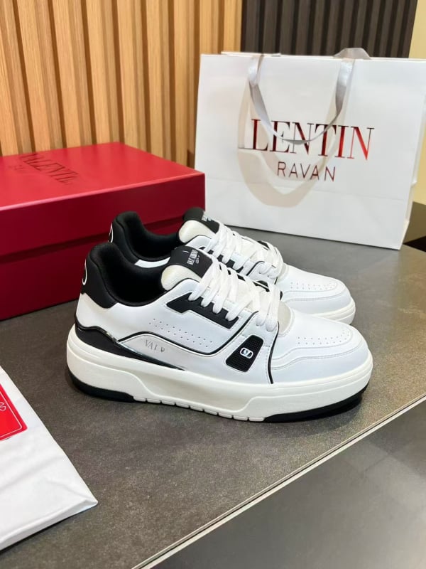 Uniszex bőr sneaker első réteg marhabőrből, habgumí talppal, fűző, kerek orr, textil belső talp