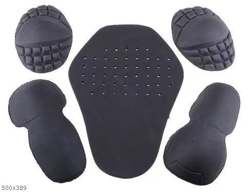 Set de protecție pentru motocicletă, cinci piese, cu protecții EVA integrate: coate, umeri, genunchi și spate