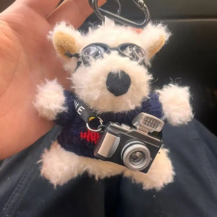 Plüss kulcstartó – Westie kutya, karikatúra stílusú, táska akasztó, anyag: plüss; stílus: gyerekes rajzfilm; kategória: táska akasztó; funkció: egyéb