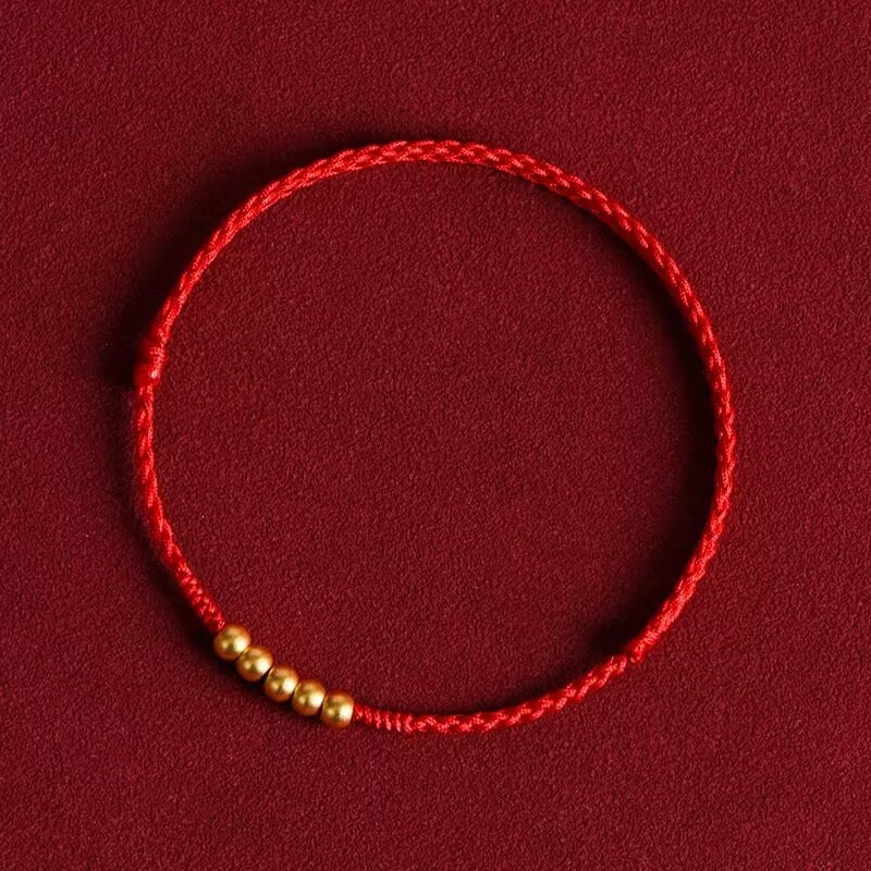 Brățară din șnur împletit, cu inscripții litere și cifre, unisex, realizată printr-o tehnică antică.