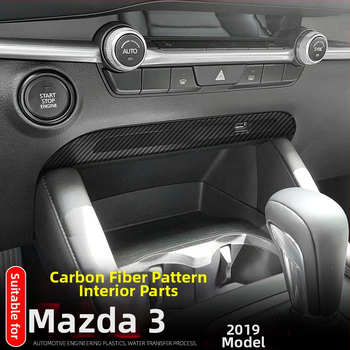Unutarnje komponente Mazda3 (Axela): držač za čašu u središnjoj konzoli, okvir mjenjača, okvir stražnjeg otvora za ventilaciju