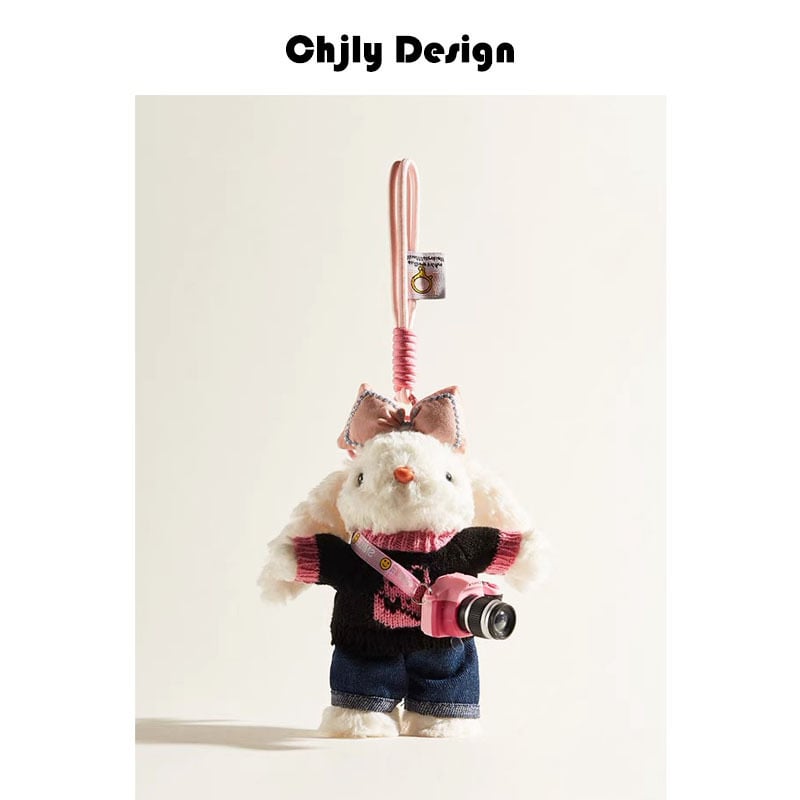 Plüss táskadísz nyúl hosszú fülű – gyerekes mesés stílus, állatmintás, dekoráció, téli 2025 kiadás