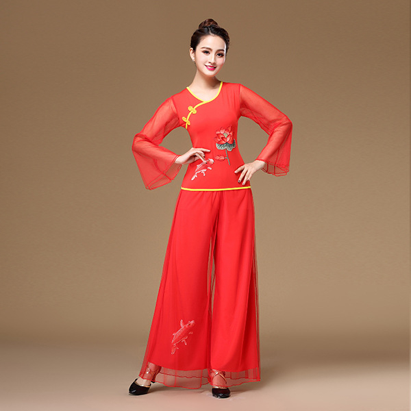 Négyzetes táncruha hímzéssel;tej-selyem anyag; poliészter 95%; egyszínű mintázat; felnőtt nők számára