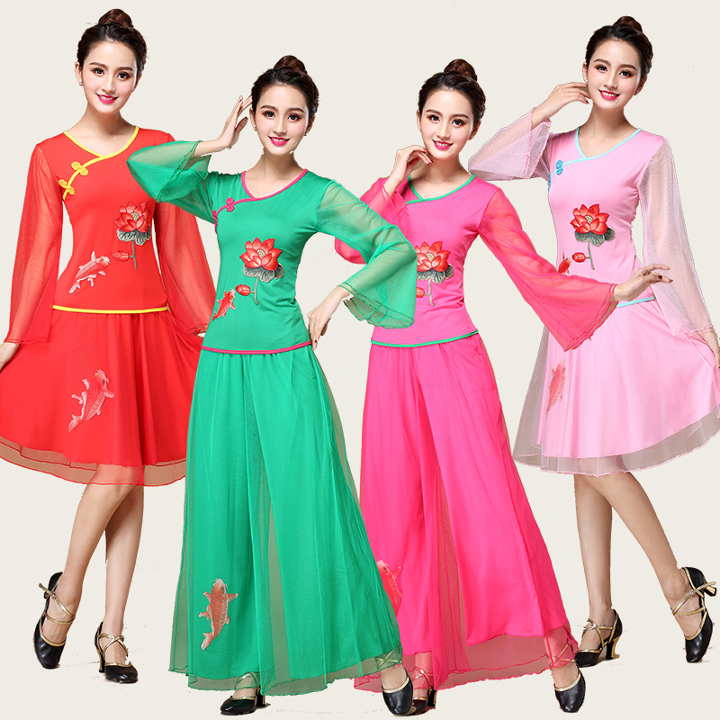 Négyzetes táncruha hímzéssel;tej-selyem anyag; poliészter 95%; egyszínű mintázat; felnőtt nők számára