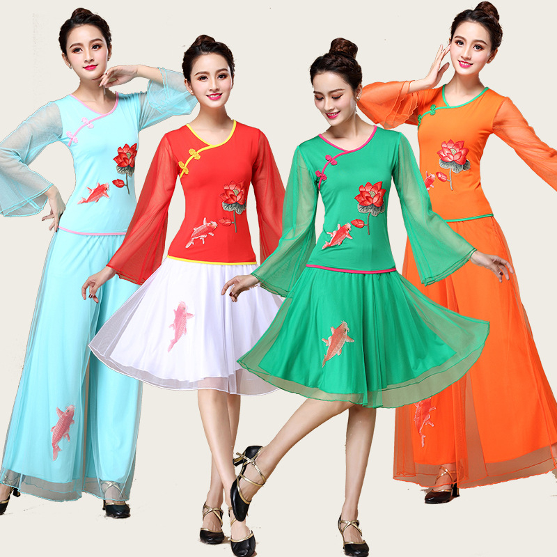 Négyzetes táncruha hímzéssel;tej-selyem anyag; poliészter 95%; egyszínű mintázat; felnőtt nők számára