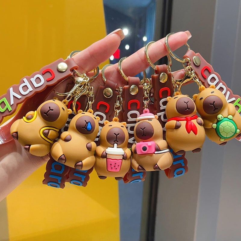 Kulcstartó kapibara – karikatúra tengerimalac függő PVC, YLING márka