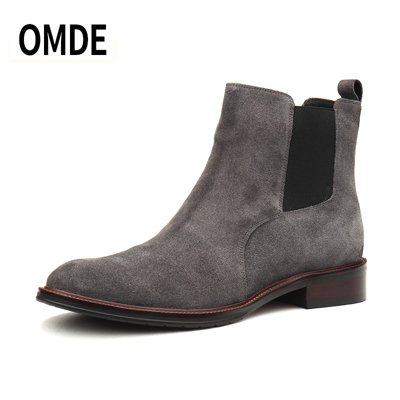 Ghete bărbați din piele, înalte, stil Martin – Partea superioară din piele naturală, vârf ascuțit, toc mic jos 1–3 cm, finisaj piele mat