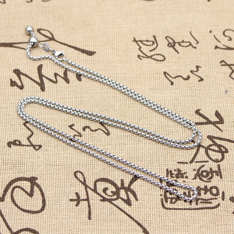 Pandantiv din oțel cu carcasă protectoare, stil Nou Chinezesc, prelucrare: electroplacare și turnare sub presiune, artă din cupru