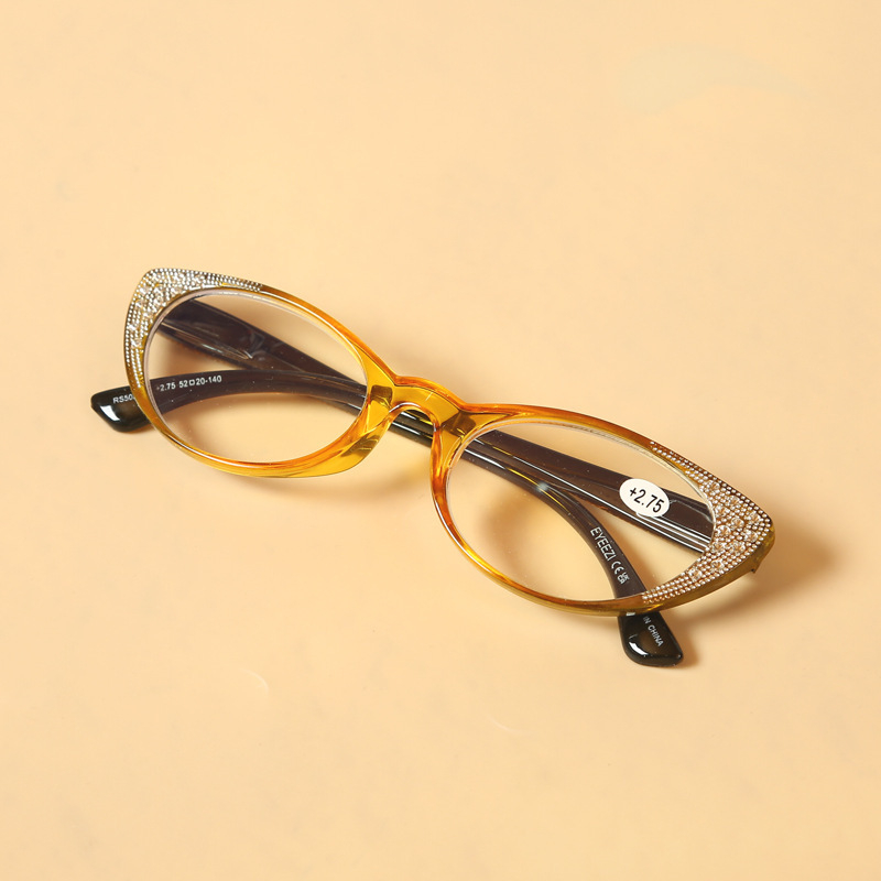 Naočale za čitanje s TAC lećama, pun okvir leptir oblik, književno-retro stil, pogodne za okruglo lice i dioptrije, proljeće 2025