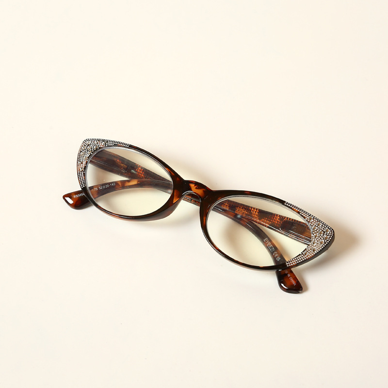 Naočale za čitanje s TAC lećama, pun okvir leptir oblik, književno-retro stil, pogodne za okruglo lice i dioptrije, proljeće 2025
