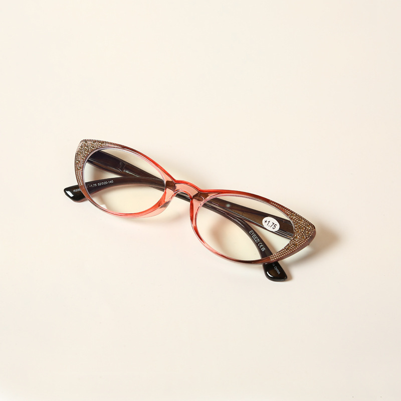 Naočale za čitanje s TAC lećama, pun okvir leptir oblik, književno-retro stil, pogodne za okruglo lice i dioptrije, proljeće 2025