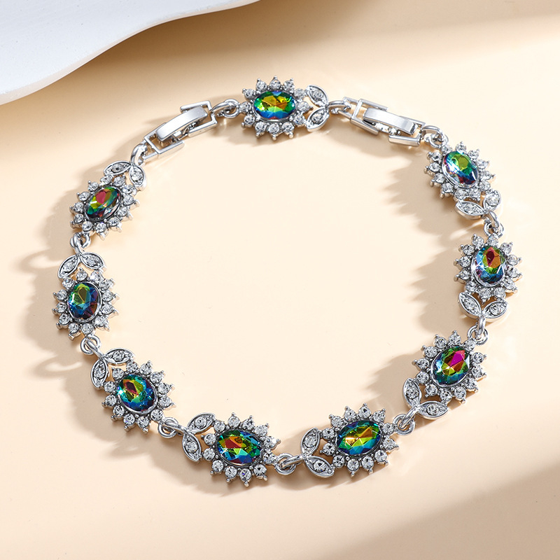 Női cirkón beépítésű karkötő környezetbarát ötvözetből, elektroplakált bevonattal, 30 g, könnyed luxus stílus, 2025 őszén debütál