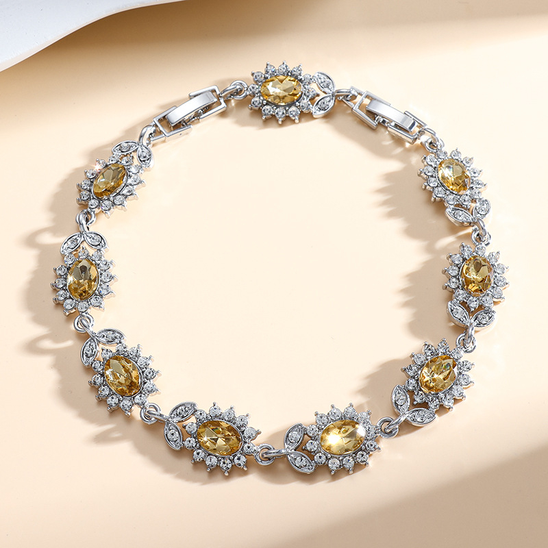 Női cirkón beépítésű karkötő környezetbarát ötvözetből, elektroplakált bevonattal, 30 g, könnyed luxus stílus, 2025 őszén debütál