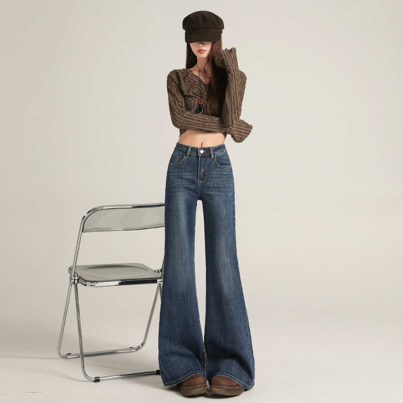 Traperice od denima s visokim strukom i proširenim krojem, s velurovim detaljima, mikroelastične, zimske