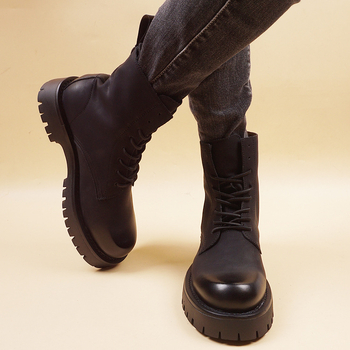 Ghete Martin mid-top, upper din mesh, talpă din cauciuc, toc conic 3–5 cm