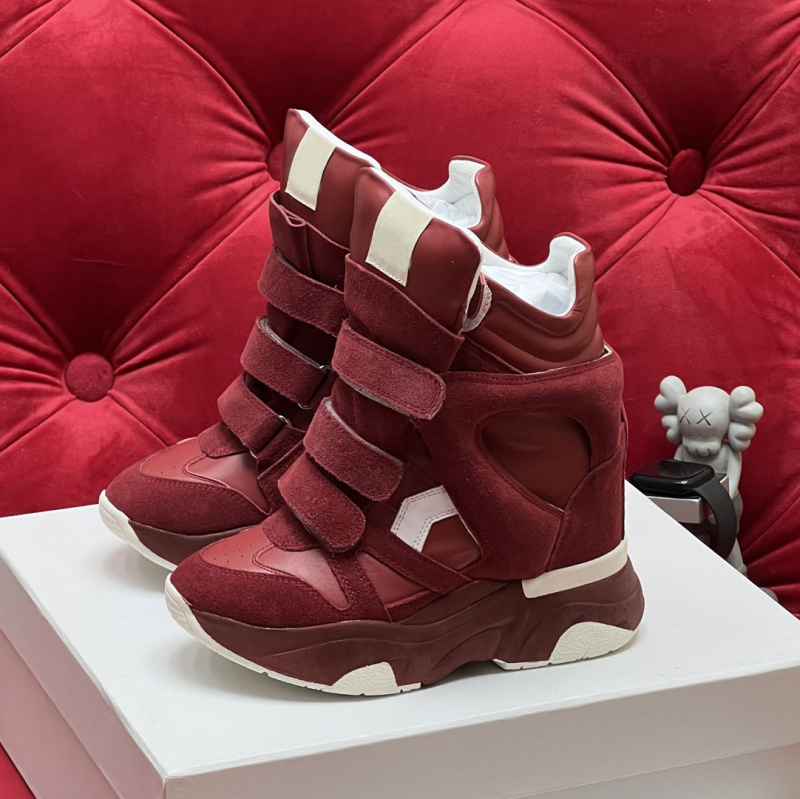 Női magas szárú sportcipő Velcro-záródással, rejtett magasságnövelő, felsőrész marhabőr, belső báránybőr, gumi talp