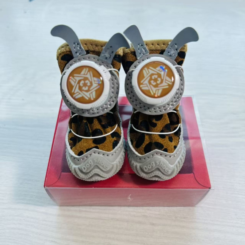 De Wangxing Cipele za kućne ljubimce, mrežaste, prozračne za male pse, s okretkom kopče, set od 4 komada