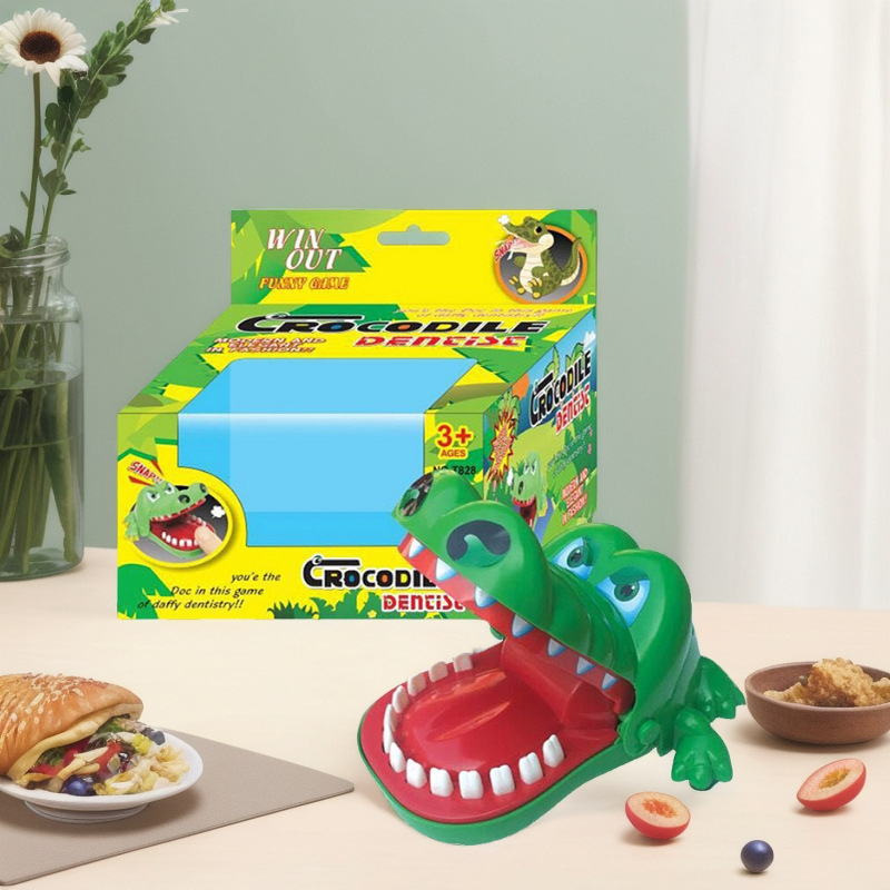 Családi asztali játék: puzzle, interaktív; műanyagból; 4-14 éveseknek; származás Shantou, Guangdong