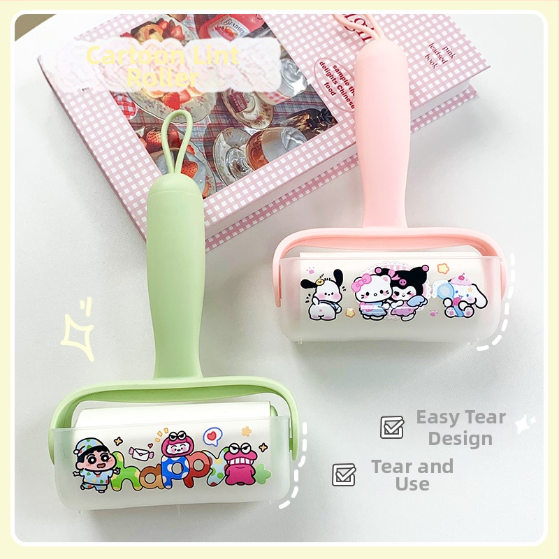 Lint roller na oblečenie s výmeniteľnými papiermi – odstraňuje vlasy a prach; materiály: PP, PET, silikagél, horúci lepidlo; štýl: animovaný; uvedenie: jar 2025