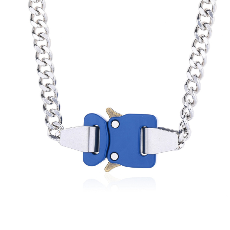 Uniszex fém karkötő zárral, kubai lánc, elektroplattálás, hip-hop stílus, geometriai dizájn (anyag: titánacél; feldolgozás: elektroplattálás; tömeg: 73,5 g)