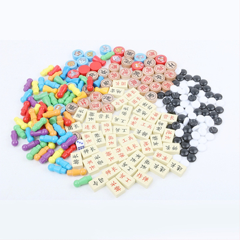 Drveni višefunkcionalni set društvenih igara za djecu: uključuje tic-tac-toe, dama, gomoku i kineski šah; multifunkcionalni stolni set za uzrast 4–6 godina