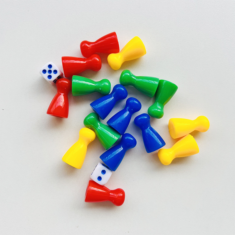 Drveni višefunkcionalni set društvenih igara za djecu: uključuje tic-tac-toe, dama, gomoku i kineski šah; multifunkcionalni stolni set za uzrast 4–6 godina